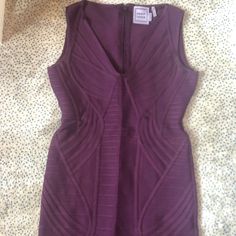 Gently Worn. Plum Colored, Knee-Length, Bodycon Dress. Women's Size L. Herve Leger Purple Dress, Purple Bodycon, Herve Leger, Plum Color, Color Purple, Plum, Knee Length, Dresser, Bodycon Dress