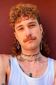 Permed Mullet, Mullet Ideas, 80s Haircuts, Male Haircuts Curly, Fake Mustaches, Wavy Hairstyle, Mustache Styles, Red Ribbon Week, Mustache Men