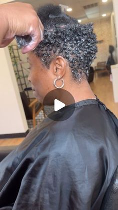 Short Hairstyle Women Natural, Black Women Short Natural Hair, Grey Twa Black Women, Transition To Natural Hair Styles, Short Haircut On Black Women, Curly Hair For Black Women