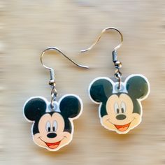 Acrylic Mickey Mouse Earrings White Backing. Material- Acrylic Charm Measures- .75” Long X .8” Wide Handmade Earrings Acrylic Disney Earrings, Mickey Mouse Outline, Jack Skellington Santa, Mickey Mouse Silhouette, Mouse Earrings, Mickey Earrings, Mickey Mouse Pumpkin, Disney Earrings, Enamel Stud Earrings