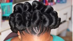 Updos With Braiding Hair, Crochet Updo Hairstyles, Natural Updo Hairstyles, Ponytail Hairdo, Easy Hair Updo, Black Updos, Natural Hair Updo Wedding, Brazilian Wool, Black Hair Bun