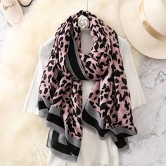 Leopard Scarf, Fashion 1950s, Leopard Fashion, Scarf Women Fashion, Leopard Print Scarf, Cover Beachwear, Hijab Scarf, Scarf For Women, Clubwear Dresses