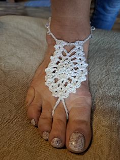 Beautiful jewelry for your feet!  Perfect for weddings (take off those heels for the dance floor!) ... proms, cruises, by the pool, in the grass... anywhere you want to go barefoot with a little sparkle! White Barefoot Sandals For Party, Beaded Barefoot Sandals For Summer Beach Wedding, Adjustable Beaded Barefoot Sandals For Party, Summer White Beaded Barefoot Sandals, Handmade Open Toe Barefoot Sandals For Party, White Toe Ring Anklets For Party, Beaded Barefoot Sandals For Party, Beaded Barefoot Sandals For Summer Weddings, Handmade Barefoot Sandals For Party