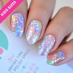 Do you believe in magic? Our enchanting jawdropper glitter nail wraps are full of it! Rainbows and glitter and everything you could possibly ask for - it's hard not to be dazzled by this wonderful design. Already have this look? Show us your nails #personail_jawdropper Each Personail pack includes: For Adult Sizes ✨ 18 Nail Polish Wraps of 9 different sizes ✨ 1x Disposable Mini Nail File ✨ 1x Orange Stick to push your cuticles back 1. Buff Start with clean dry hands. Buff nail surface of nail fo Fitness Barbie, Neon Pink Nail Polish, Chunky Glitter Nails, Neon Pink Nails, Kids Nail Polish, Buff Nails, Orange Stick, Nails For Kids, Pink Nail Polish