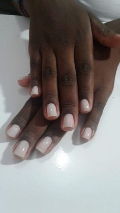 Natural Nails Manicure, Natural Gel Nails, Milky Nails, Short Gel Nails, Ombre Acrylic Nails, Simple Gel Nails, Minimal Nails, Casual Nails