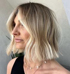 Balyage Short Hair Blonde Bob, Natural Blonde Balayage Bob, Short Blended Blonde Hair, Lived In Blonde Balayage Bob, Short Buttery Blonde Hair, Blonde Long Bob Balayage, Short Blonde Hair Dimension, Short Soft Blonde Hair, Blonde Ombré Bob