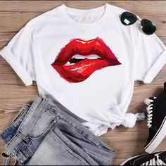 The Perfect Graphic Tshirt That Is Amazingly Soft With A Watercolor Bite Lip. Sooooo Sexy!!!! Trendy Red T-shirt With Graphic Print, Trendy Red T-shirt For Summer, Bite Lip, Tshirts Women, Lips Shirt, Cute Christmas Outfits, Cartoon Outfits, Christmas Outfits, Graphic Top