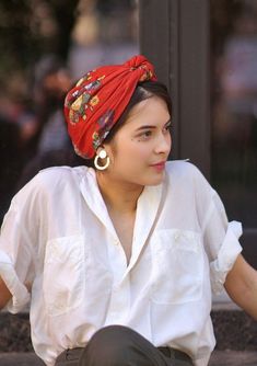 Turban Mode, Hair Scarf Styles, Mode Turban, Balayage Blonde, Head Scarf Styles, Turban Style, Penteado Cabelo Curto, 가을 패션, Looks Style