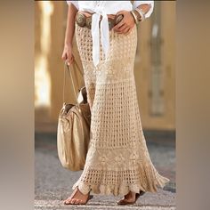 Beautiful Crochet Skirt. Nwt Boston Proper Questions? Leave A Comment Below! Long Lace Skirt, Bohemian Maxi Skirt, Crochet Maxi Skirt, Crochet Skirt Pattern, Crochet Skirts, Maxi Skirt Boho, Crochet Maxi, Women Fashion Edgy, Crochet Skirt