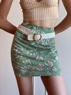 "This is a darling hand sewn mini in sage green.  Playful leaf print, high rise, and ultra mini skirt.  Great for summer or the beach. Handmade Fits M / L Lightweight cotton (think vintage pillow case) Waist- 29\" Hips- 35\" Length- 16 in Excellent condition" Ultra Mini Skirt, Vacation Skirt, Vacation Skirts, Cotton Mini Skirt, Vintage Pillow Cases, High Waist Skirt, Skirt Floral, Vintage Pillow, Style Expert