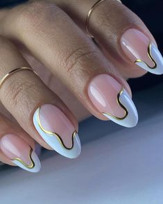 Brown Acrylic Nails, Wow Nails, Spring Nail Designs, Simple Gel Nails, Gold Nail, Work Nails, Classy Acrylic Nails, Almond Acrylic Nails