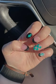 #nails #western #punchy #acrylic Pink Punchy Nails, Western Checkered Nails, Western Beach Nails, Western Fall Nail Ideas, Western Nail Art Turquoise, Cute Nails Western, Simple Western Nails Short, Western Nails Almond, Western Winter Nails