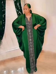 African Maxi Dress, Bat Sleeves, Plus Size Robes, Beaded Maxi Dress, Muslim Style, African Maxi Dresses, African Print Dresses