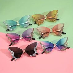 This is the ULTIMATE accessory for you and your bride tribe! These stylish, fun sunnies will add a touch of sassy glam to every bachelorette party! With a wide range of vibrant colours available, there is a match for every theme!    💕BUTTERFLY-SHAPED: The SYTLISH butterfly-shaped lenses makes it a must-have accessory for the bride and bridal squad! 💕BRIGHT COLOURS: Available in a range of of vibrant colours with glamorous shades to match your bachelorette party 💕QUALITY COMFORT: Made from hig Sunglasses Bachelorette Party, Sunglasses Bachelorette, Bachelorette Party Decoration, Bachelorette Party Sunglasses, Bridal Squad, Hens Party, Bridesmaids Photos, Shower Supplies, Bachelorette Party Decorations