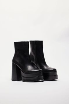 STEVE MADDEN - Cobra Platform Boot, Jet Black Feelin Groovy, Platform Boots Chunky, Fantastic Shoes, Take It Back, Black Platform Boots, Concert Fits, 70s Style, Black Platform, Chunky Platform