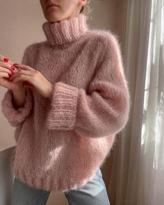 Mohair Sweater Pattern, Pull Mohair, Plain Sweaters, Fluffy Sweater, Alpaca Sweater, Mohair Sweater, Sweater Knitting Patterns, Pattern Sweater