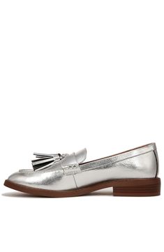 PRICES MAY VARY. Women's slip on loafer with smooth leather upper partially made from recycled materials Partially recycled linings with soft + eco-conscious comfort Comfortable slip on design for easy on/off Tassel loafer for women with round toe 1.25 inch heel Silver Oxfords, Oxford Loafers, Silver Loafers, Loafer Women, Tassel Loafers, Baby Boy Shoes, Silver Shoes, Boy Shoes, Inspiration For Kids