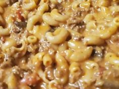 closeup of macaroni and cheese with meat