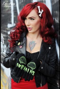 I Love Brains Knit Gloves Psychobilly Fashion, Tattooed Women, Psychobilly, Pin Up Style