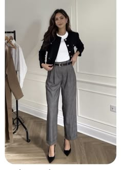 Aesthetic Lawyer, Lawyer Fashion, Chique Outfits, Professional Outfits Women, Business Outfits Women, Stylish Work Attire, Office Outfits Women, Business Casual Outfits For Work, Classy Work Outfits