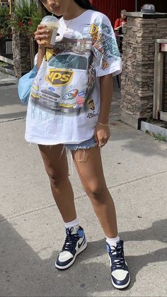 Street Wear Outfits Women Summer, Fun Fits, Tomboy Outfits, Tomboy Style Outfits, Streetwear Fashion Women, Dope Outfits, Mode Vintage