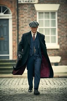 Premium PEAKY BLINDERS MENS BLACK WOOL TRENCH COAT THOMAS SHELBY LONG GOTHIC OVERCOAT, Men's Clothing Peaky Blinders Photoshoot, Peaky Blinders Outfit, Gatsby Men, Estilo Charleston, Peaky Blinders Costume, 20s Men, Gatsby Party Outfit, Gatsby Outfit