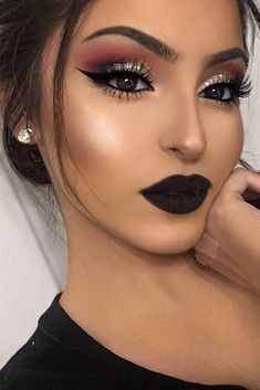 Crunchy Makeup, Machiaj Smokey Eyes, Makeup Cantik, Latest Makeup Trends, Wedding Makeup Tips, Prom Makeup Looks, Hair Straighteners Flat Irons, Fall Makeup Looks, Hair Straightening Iron