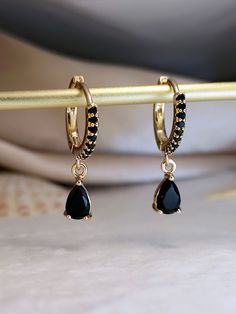 Black  Collar  Copper   Embellished   Fashion Jewelry Gold Earrings Models, Gold Rings Fashion, Classy Jewelry, Gold Earrings Designs, Fancy Jewelry