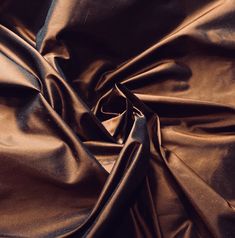 NEW Lady Lisa Designer 100% Silk Taffeta Fabric in Copper with Black Iridescence - Fancy Styles Fabric Pierre Frey Lee Jofa Brunschwig & Fils Wide Photo, Historical Costuming, Taffeta Fabric, Copper Brown, Black Tie Dress, Silk Taffeta, Brocade Fabric, Light Turquoise, Yellow Fabric