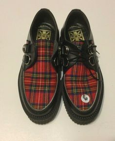 TUK Plaid D-Ring Zipper Shoe Lace Creeper-Female Platform Shoes US Size 6, UK Size 5.5 and Euro Size 39. Please read the full description carefully before bidding and/or purchasing. Condition-Open box/new condition. Plaid/Multicolor.  New/open box. Does not come with the original box. Plaid/Multicolor shoes may consist of writings, scratches, scuff marks, creases, wrinkles, rips, tears, folds, minor staining, previous stickers, or labels applied by the retail store, manufacture, and/or previous Creeper Shoes Outfit, Punk Style Platform Lace-up Sneakers, Punk Style Lace-up Platform Sneakers, Tuk Creepers Outfit, Claire Core, Deryck Whibley, Tuk Shoes, Creepers Outfit, Tuk Creepers