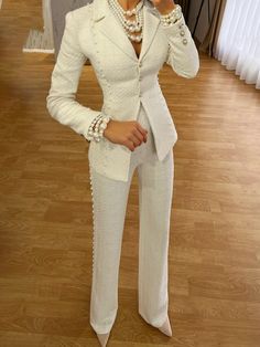 Old Money Straight Leg Textured Pants Elegantes Party Outfit, Celana Fashion, Pant Suits For Women, Corporate Baddie, Fest Outfits, Woman Suit, Women Suits, Stylish Work Attire, Pantsuits For Women