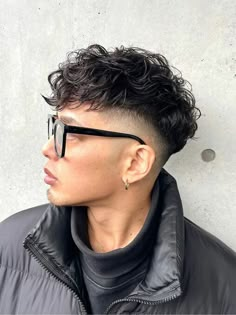 2 Block Perm Men, Haircuts Bangs, Short Shaved Hairstyles, Gents Hair Style, Men Haircut Curly Hair, Asian Haircut, Korean Short Hair, Crop Hair