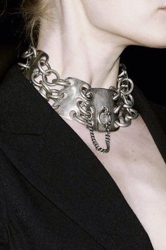 Ann Demeulemeester, A Necklace, Mode Inspo, Dark Fashion, Heart Charm Bracelet, Cute Jewelry, Statement Jewelry, Look Fashion