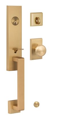 an image of a door handle and knob