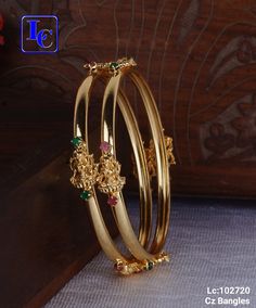 Guest Hairstyles, Alpona Design, Wedding Jewelery, Gold Bangle Set, Wedding Guest Hairstyles, Bangles Design, Gold Designs, Gold Bangles Design, Bangle Designs