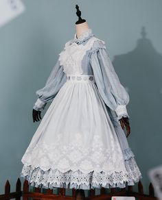 Old Dresses Vintage, Royalty Dresses, Royalty Dress, Fantasy Dresses, Anime Dress