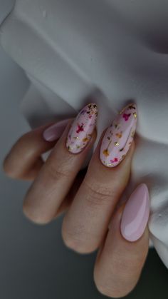 Cookie Monster Images, Textiles Art, Nail Designs Ideas, Genuine Smile, Penteado Cabelo Curto, Bridal Nails, First Dates, Nail Nail, Stiletto Nails