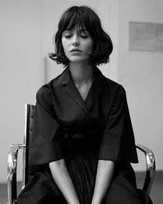 Hair inspiration!! Te atreves? ✂️ #flordeasoka #hairstyle #shorthair #inlove Black Haircut Styles, Haircut Tip, Trendy Bob Hairstyles, Short Spiky Hairstyles, Spiky Hair, Brave Women, Bob Hair, Eyes Closed