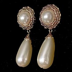 A Few Light Nics On The Pearls & Very Slight Tarnishing Is All That I Have To Note For These Beauties. Will Come With Brand New Rubber Earring Backs. Thank You. Old Earrings, Earrings Color, Earring Backs, Vintage Gold, Post Earrings, Pear, Gold Tones, Jewelry Earrings, White Gold