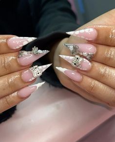 Pointed pink nails with slivers Silver Nails, Nails Inspo, Long Nails, Pink Nails, Pretty Nails, Nail Inspo, Nail Designs, Nails