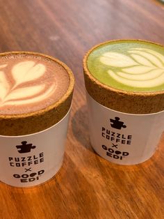 Matcha and hot chocolate in an edible cup soy almond milk aesthetic puzzle coffee Instagram Cafe, Hot Chocolate Design, Korean Coffee Shop, Drink Menu Design, Starting A Coffee Shop, Iced Drinks Recipes