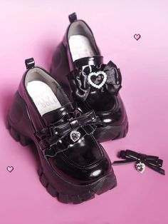 This price is for a pair of polished black shoes and 2 piars of detachable bowknots. Fabric:PUShoes Details:Bow Accents / Bow at Top / Polished Size 35 36 37 38 39 Foot Length 22.5 cm 23 cm 23.5 cm 24 cm 24.5 cm Heel 4-7 cm 4-7 cm 4-7 cm 4-7 cm 4-7 cm Pastel Jewelry, Jirai Kei, Black Chunky Heels, Black Platform Shoes, Black Platform, Drawing Clothes, J Fashion, Dream Shoes, Japanese Fashion