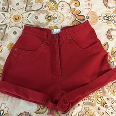 Size 4 Fit S/M Never Worn Spring Red Cotton Shorts, Red High Waist Cotton Shorts, Red High Rise Bottoms For Summer, High Rise Red Bottoms For Summer, High Waist Red Cotton Shorts, Red Summer Bottoms With Pockets, Red High-waisted Cotton Shorts, Red High Rise Shorts For Summer, Red High Waist Summer Shorts