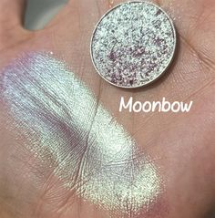 MOONBOW is our new pressed pan Multichrome shade. It is a gorgeous Beige brown undertone with turquoise gold mint color shifting in different lighting shade. Super sparkly. Part of Stargazer Collection. Pictures don't do the pigments justice. Pics are taken without any primer or setting spray usage but feel free to use to enhance the effects of the colors. Comes in 26mm pressed pan form and with protective packaging. *Not intended for use in the immediate eye area. Vegan and Cruelty free. In cas Taupe Eyeshadow Look, Opal Makeup, Star Flesh, Pale Green Eyeshadow, Duo Chrome Eyeshadow, Silver Liquid Eyeshadow, Nude Eye Makeup, Green Shimmer Eyeshadow, Light Green Shimmer Eyeshadow