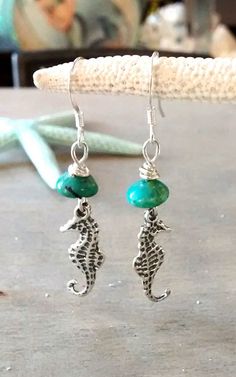 Seahorse Earrings, Sea Things, Love Earrings, Seahorses, Making Earrings, Sea Glass Jewelry