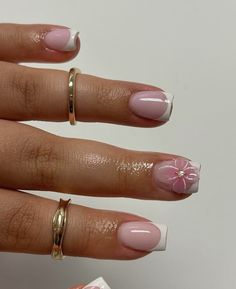 Builder Gel Designs Short, Biab Short Nails Natural, Short Natural Acrylics, Short Acrylic Nails Natural, Soft Nails Aesthetic, Nail Designs For Short Nails Gel, Short French Tip Nails With Design, Short Biab Nail Designs, Builder Gel On Natural Nails