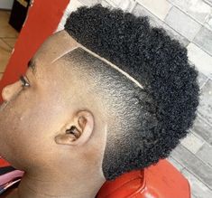 Haircut Lines, Young Mens Hairstyles, Low Cut Hairstyles, Boys Cut, Black Men Beard Styles, Fade Hairstyle, Andis Clippers