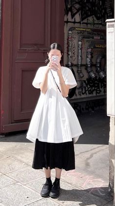 All Black Japanese Style, Summer Outfit Oversized, Japanese Summer Outfits Women, Japan Summer Style, Uniqlo Dress Outfits, Japanese Modest Fashion, Japandi Outfits, Japan Minimalist Fashion, Japan Ootd Summer