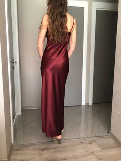 This silk satin slip dress can be worn as a bridesmaid dress, party and date dress and for many other occasions. Made of satin silk. DESCRİPTİON: -Adjustable straps. -Designed for a slim but relaxed fit. -Unlined. İt is a custom made dress, tailored according to your preferences, you can choose the length of the dress and order it with cut on the front. While ordering write your bust, waist and hips measure, so the dress will be made to your size. Please enquire if you're interested in different Red Satin Dress For Wedding, Elegant Red Satin Dress With Spaghetti Straps, Bridesmaid Satin Slip Dress, Burgundy Satin Evening Dress For Wedding, Burgundy Satin Floor-length Dresses, Red Satin Slip Dress For Party, Spaghetti Straps Satin Lined Slip Dress For Party, Red Silk Dress With Spaghetti Straps, Spaghetti Strap Modal Satin Silk Dress For Party