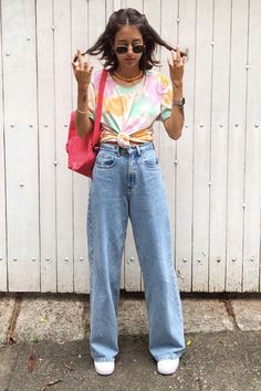 Como usar pantalona por Luíza Schiavini » STEAL THE LOOK Outfits With Jeans, Retro Outfit, Estilo Hippie, Cute Dress Outfits, Outfits Polyvore, Tie Dye Outfits, Womens Fashion Casual Summer, Looks Street Style